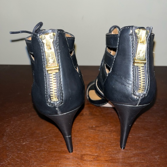 Report Signature Black Strappy Leather High Heeled Sandals Lace Up - Sz 7 - Picture 4 of 8
